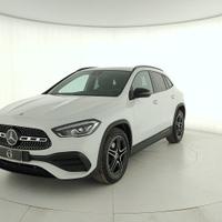 MERCEDES-BENZ GLA 200 d Premium auto