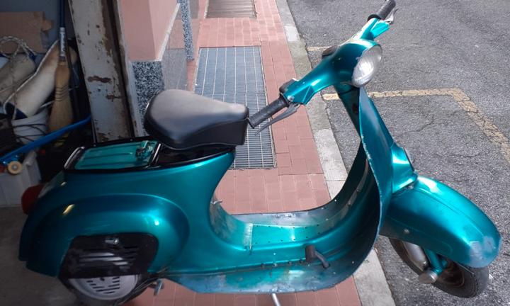 Piaggio Vespa 50 R (V5A1) - 1964