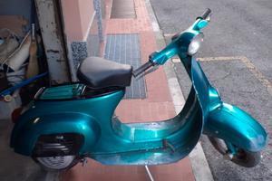 Piaggio Vespa 50 R (V5A1) - 1964