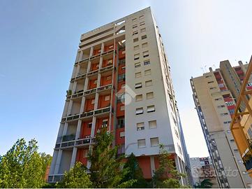 4 LOCALI A ROMA