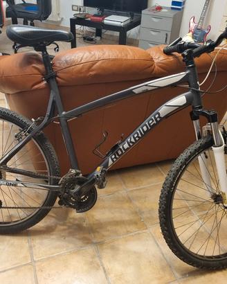 Bicicletta Mountain Bike Rockrider 5.1 26 pollici