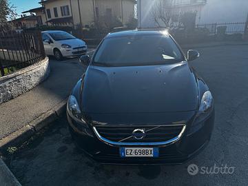 Volvo v40 cc (2012-2020) - 2015