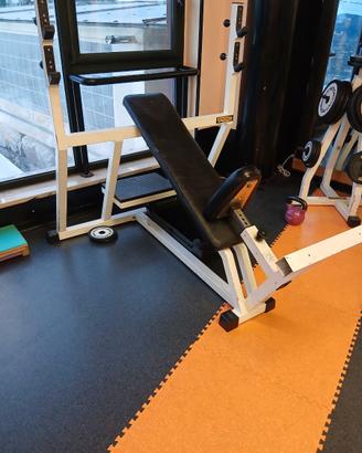 ATTREZZATURE TECHNOGYM