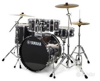 Yamaha Rydeen black