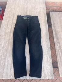 Pantaloni jeans moto con protezioni