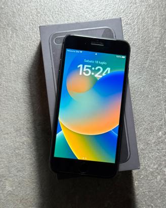 iPhone 8 Plus 256 GB Bat 100%
