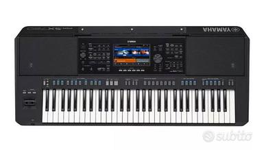 Yamaha PSR-SX720