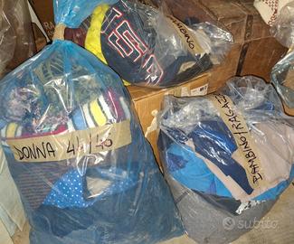 abbigliamento usato donna e bambino