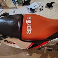 Sella compresa di base per Aprilia SR 50
