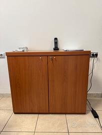 Mobiletto due ante per ufficio