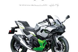 KAWASAKI Ninja 7 Hybrid .