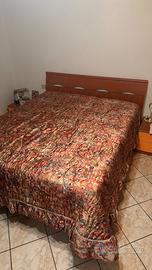 Copriletto matrimoniale in lana vergine