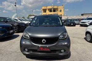 SMART ForFour 70 1.0 Prime