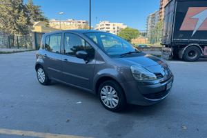 Renault Modus 1.2 Benz anno  7/2012