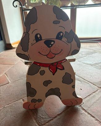 Sgabello a forma di cagnolino