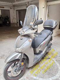 Honda SH300i a Roma lug.2019 con 2922Km