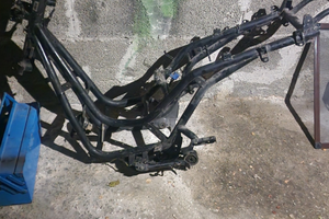 Beverly 125 telaio targa polacca