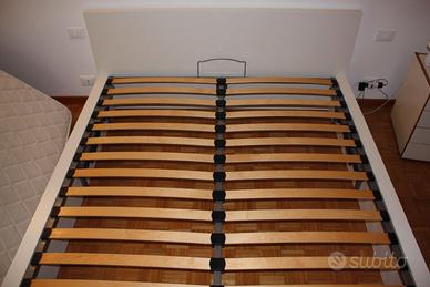 Letto Matrimoniale IKEA MALM 160x200 & Materasso