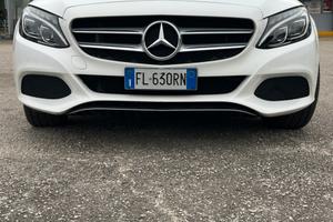 Mercedes c220 4 matic 9 Marcello g tronic