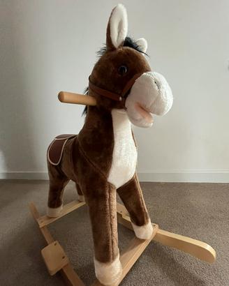 Cavallo a dondolo