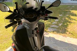Piaggio mp3 LT300 yourban