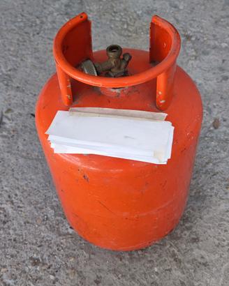 Bombola gas per campeggio 