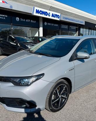 Toyota Auris Touring Sports 1.8 Hybrid Lounge