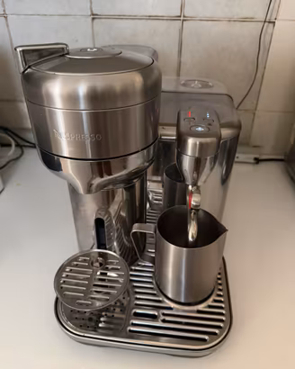 Nespresso Vertuo Creatista
