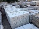 scorza-di-pietra-quadrata-bianco-neve