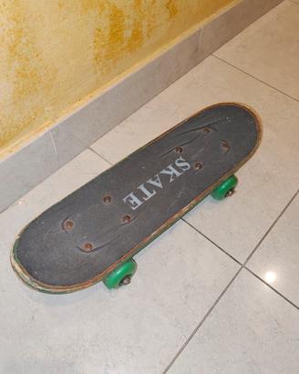 mini skate in legno Verde 