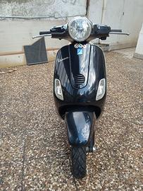 Piaggio Vespa 150 LX NUOVISSIMA - 2007