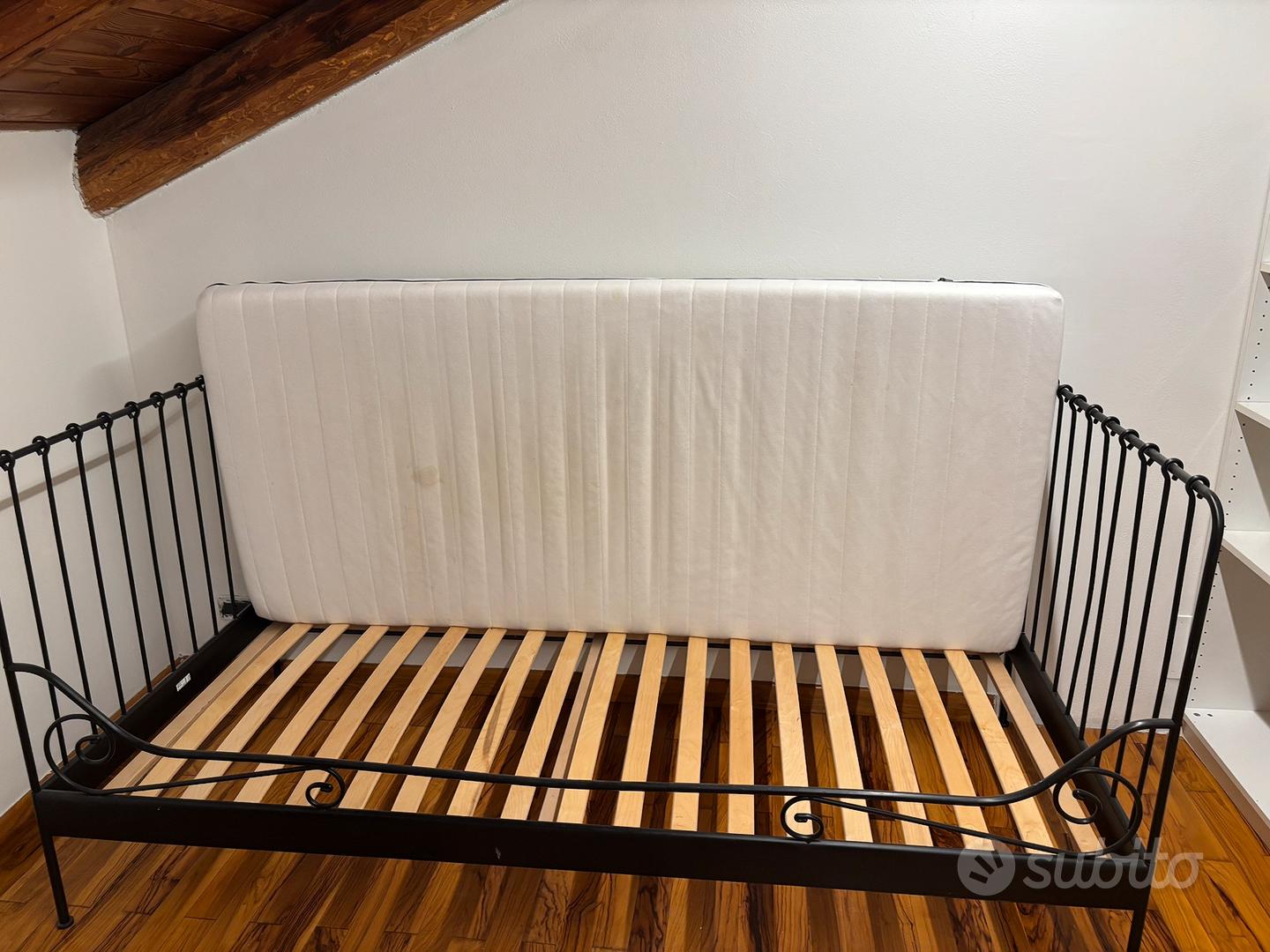 Letto Singolo Divanetto Ferro Battuto Ikea Letto/divano Ikea In Ferro