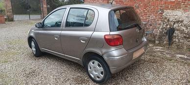 Toyota Yaris 2003 5p 1.0 Sol 66 mila km