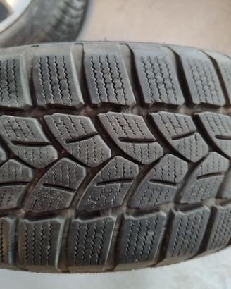 Cerchi in Lega Opel Corsa con Pneumatici