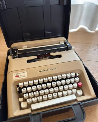 Macchina da scrivere Olivetti 35 perfetta