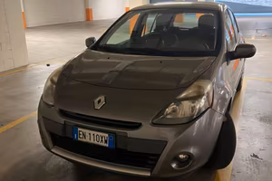 RENAULT CLIO 2012