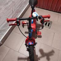 Bicicletta con rotelle