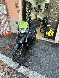 Kymco People 200 fine 2009 - PERMUTE