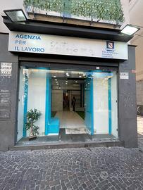 NEGOZIO  – GIUGLIANO in Campania