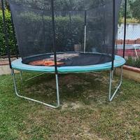 trampolino