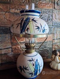 lampada vintage ad petrolio/olio