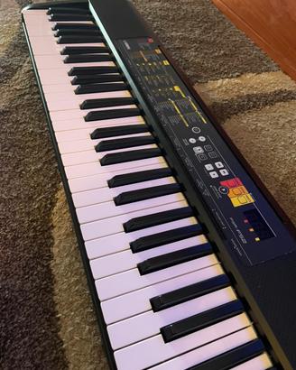 Pianola Yamaha PSR-F52 (61 tasti)+ accessori