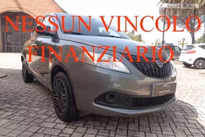 Lancia Ypsilon 1.0 FireFly 5 POSTI S&S Hybrid Silv