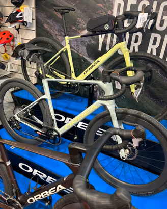 Bicicletta gravel orbea terra race