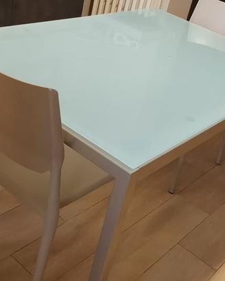 Tavolo in vetro vetro temprato