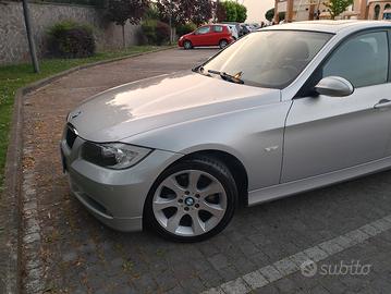 BMW 320 e 90