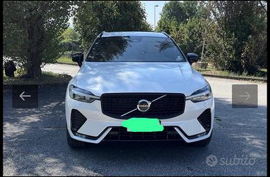 Volvo XC 60 plus dark B4 awd