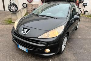 Peugeot 207 1.4 8V 75CV 5p. ONE Line