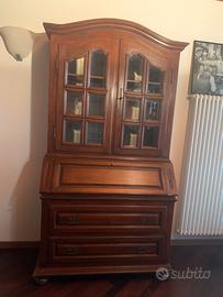 Credenza con vetrina e anta ribalta per scrittoio