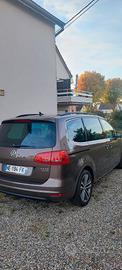 auto Volkswagen Sharan 7 posti.